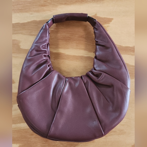 STAUD Soft Moon Bag - Picture 2 of 9